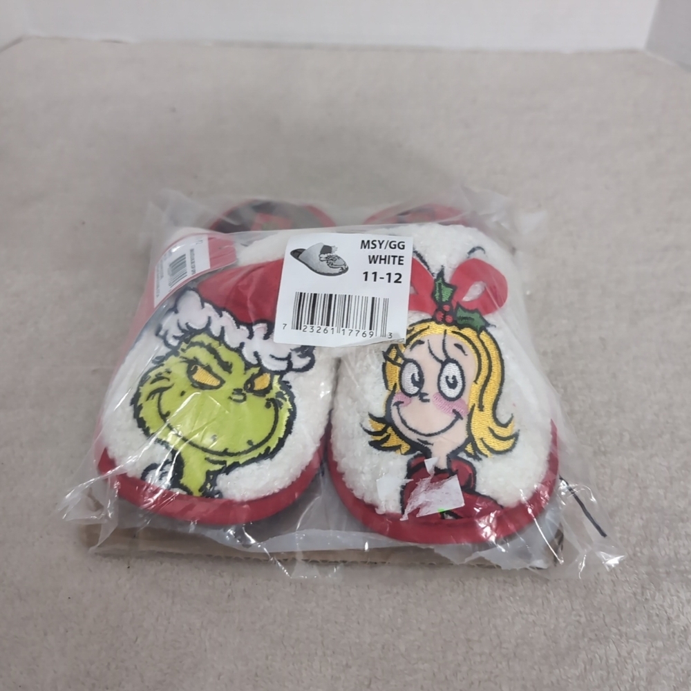 Dr. Seuss The Grinch and Cindy Lou Who Slippers Size 11-12 Kids